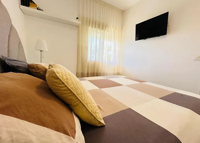 In Front Of The Ocean ロスクリスティアーノス